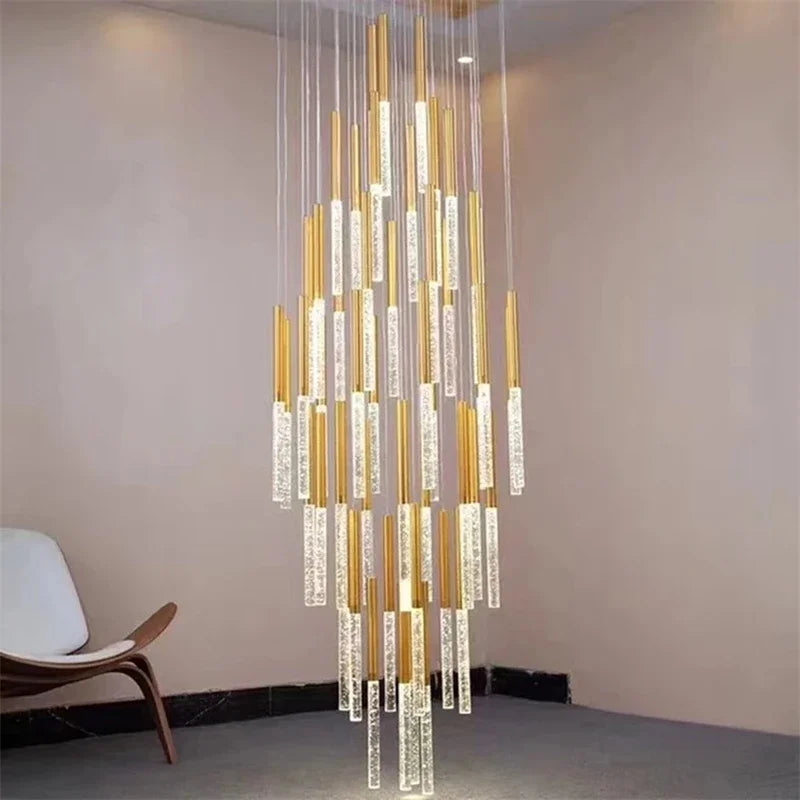 ثريا DecorBites™ الكريستالية بإضاءة LED: إضاءة أنيقة للسلالم وغرفة المعيشة