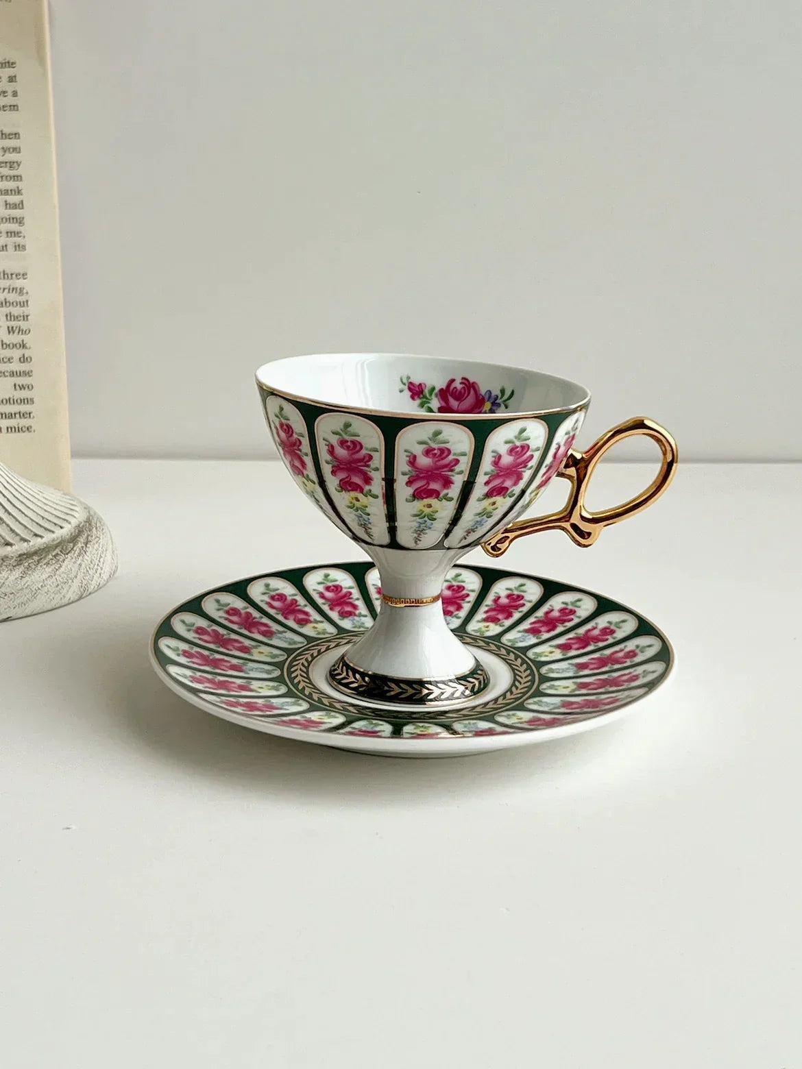 DecorBites™ Court Style Latte & Cappuccino Cup Set with Saucer, Tea Cup Set