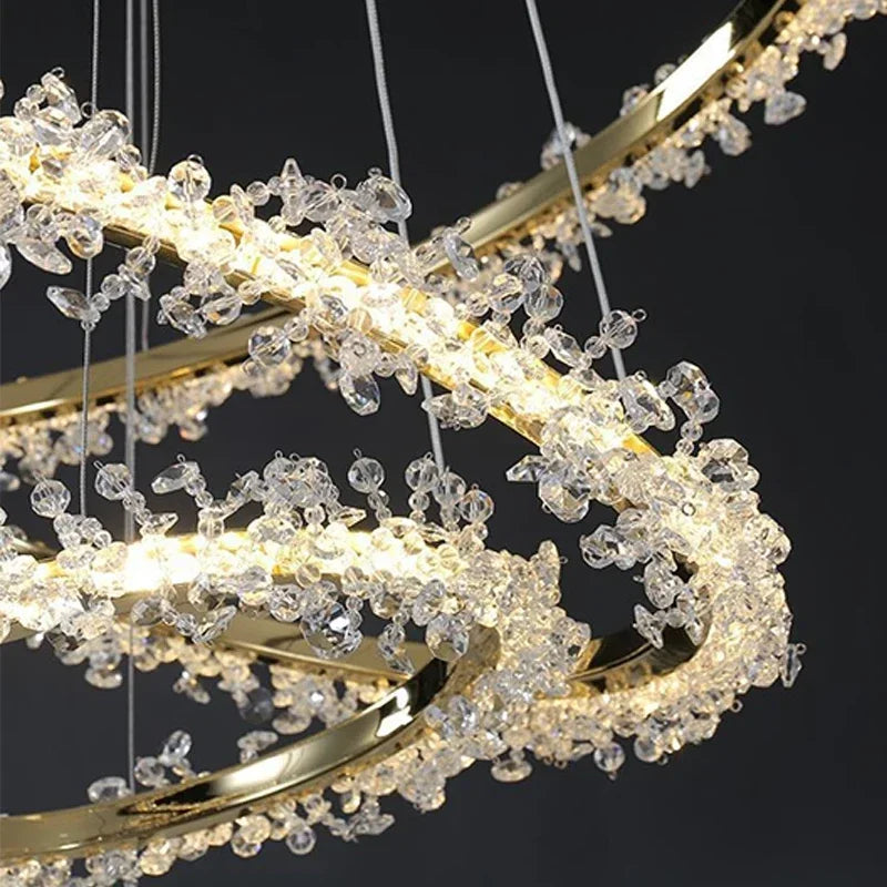 DecorBites™ ثريا كريستال ذهبية مستديرة | ثريا هالو LED فاخرة بنمط نورديك لغرفة المعيشة
