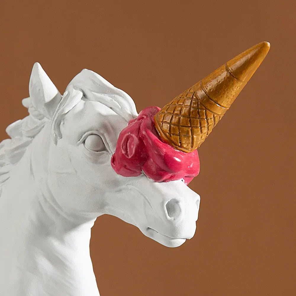 DecorBites™ Horse Head Sculpture Resin Animal Statue Modern Home Decor