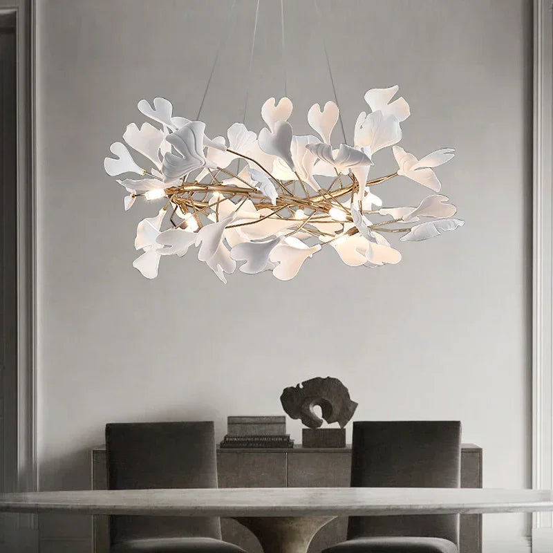 DecorBites™ ثريا سيراميك بتصميم غصن | إضاءة عصرية ذهبية لغرفة المعيشة