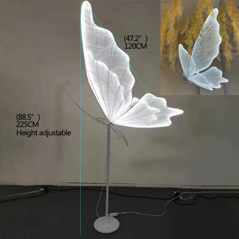 مصباح ديكور الزفاف LED على شكل فراشة من الدانتيل من DecorBites™