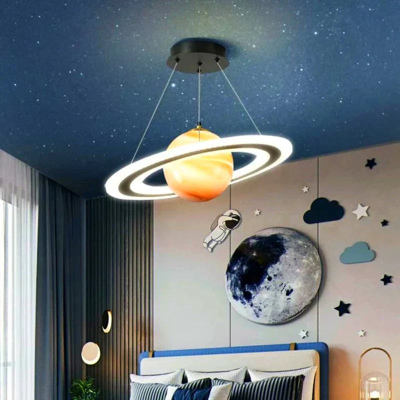 DecorBites™ مصباح قلادة كوكبي LED أكريليك: ثريات نجوم لغرفة الأطفال وغرفة المعيشة وغرفة النوم
