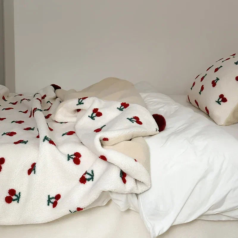 DecorBites™ Cozy Sheep Rollie Loop Fleece Blanket for Winter - Premium Warmth and Comfort