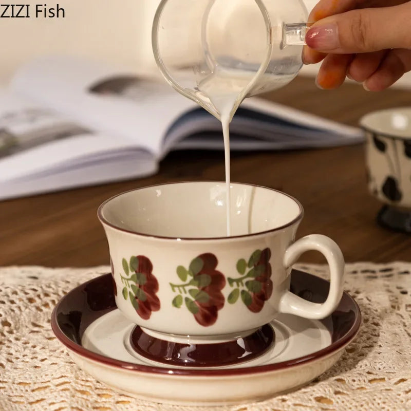 طقم فنجان وصحن سيراميك مزين بزهور حبر من DecorBites™ - كوب قهوة مطلي بالذهب لطاولة الطعام