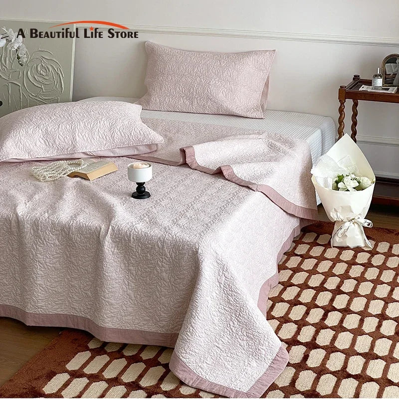 DecorBites™ Cotton Quilted Bedspread Set With Pillowcases