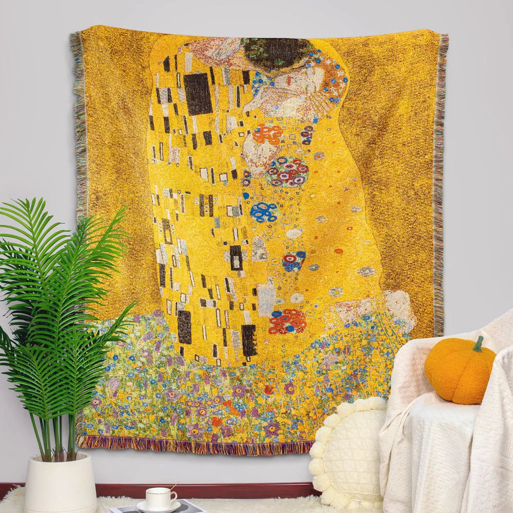 بطانية DecorBites™ Gustav Klimt The Kiss بنقشة فنية من نسيج القطن