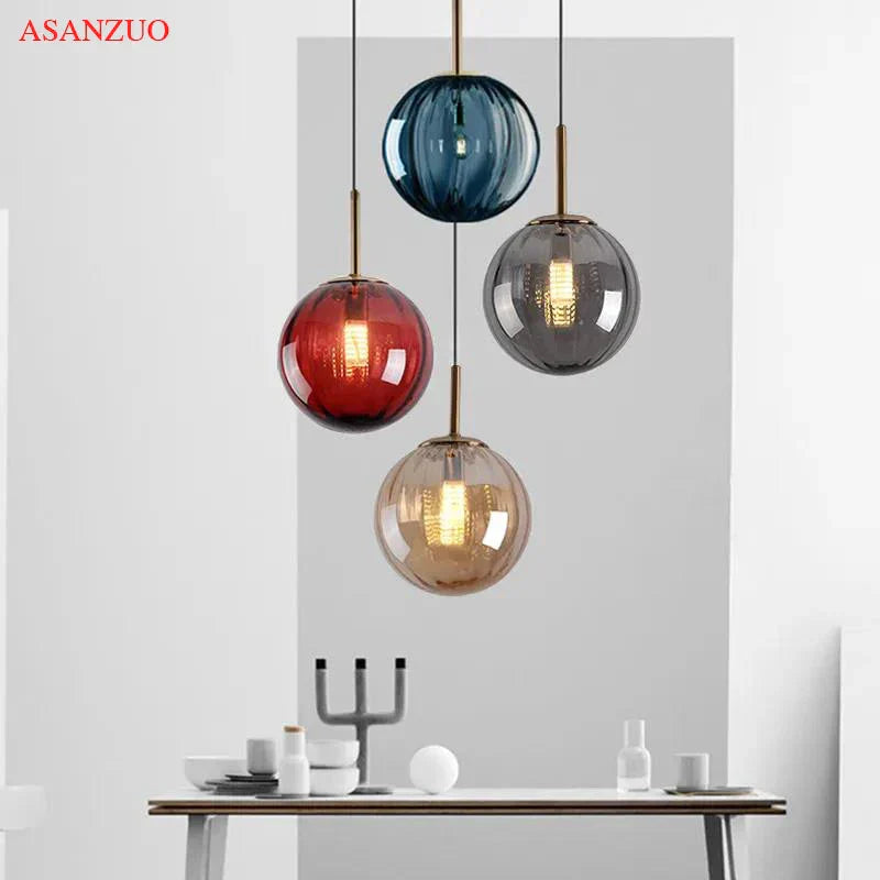 مصباح DecorBites™ المعلق الكروي الزجاجي: إضاءة LED نورديكية عصرية للمنزل والمطعم وغرفة المعيشة