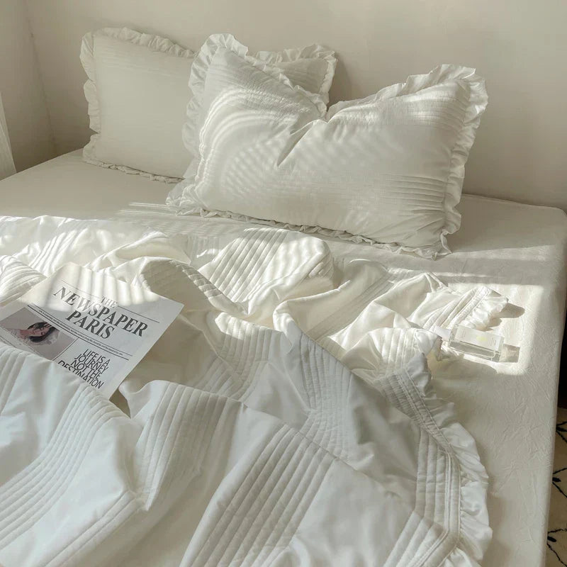 DecorBites™ مفرش سرير صيفي من الدانتيل الكوري بتصميم أميرة مكشكش - طقم مفروشات من 3 قطع