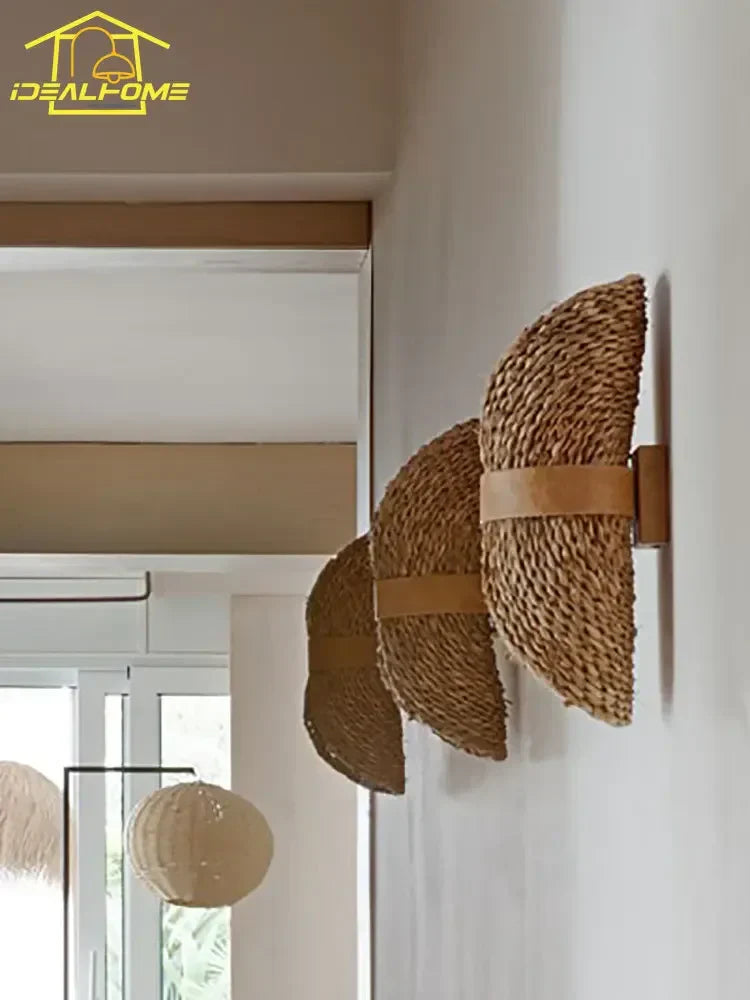 شمعدان حائط راتان من DecorBites™ بتصميم ياباني وabi-Sabi لديكور المنزل
