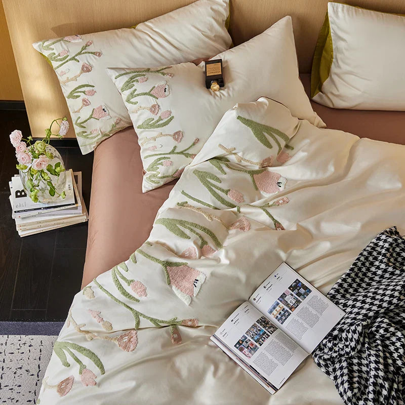 DecorBites™ 4-Piece Egyptian Cotton Tulip Towel Embroidery Bedding Set