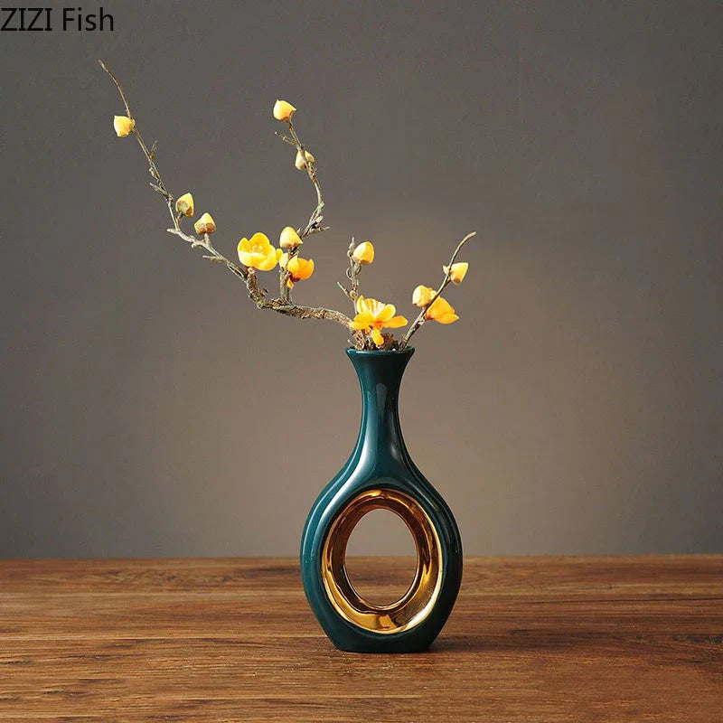 فازة سيراميك ذهبية DecorBites™ مع زهور صناعية | ديكور للطاولة | ديكور جمالي للغرفة