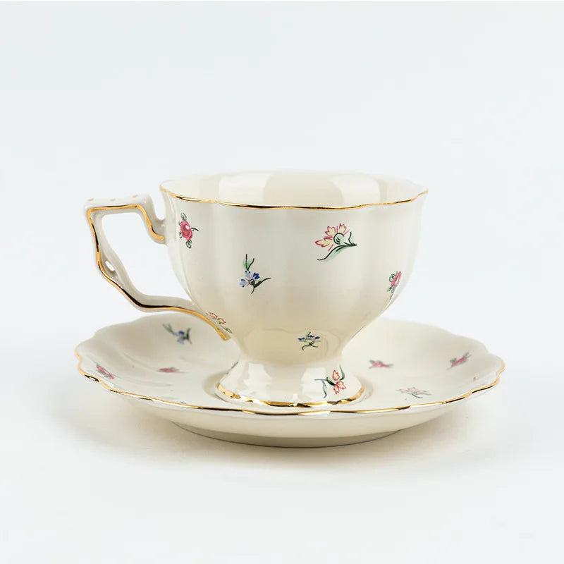 DecorBites™ Lemon Pattern Porcelain Tea Set: Teapot, Kettle, Handle Cup, Mugs