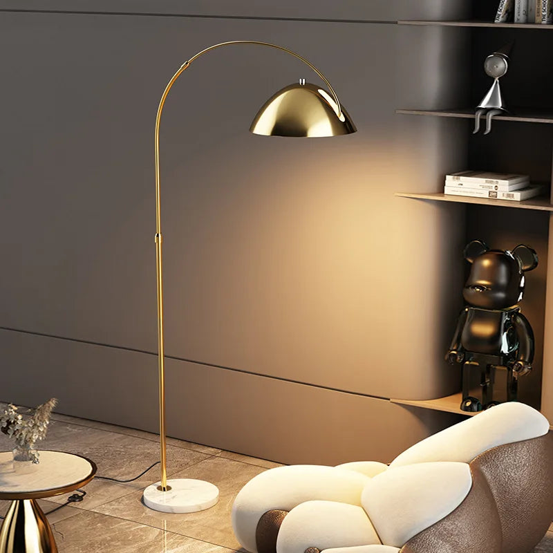 مصباح أرضي LED DecorBites™ ذهبي أسود معدني بسيط حديث لغرفة المعيشة