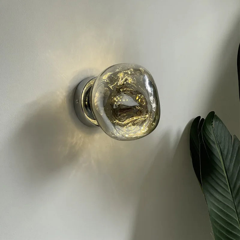DecorBites™ مصباح حائط زجاجي Lava: تصميم إسكندنافي لديكور المنزل، غرفة المعيشة، غرفة النوم