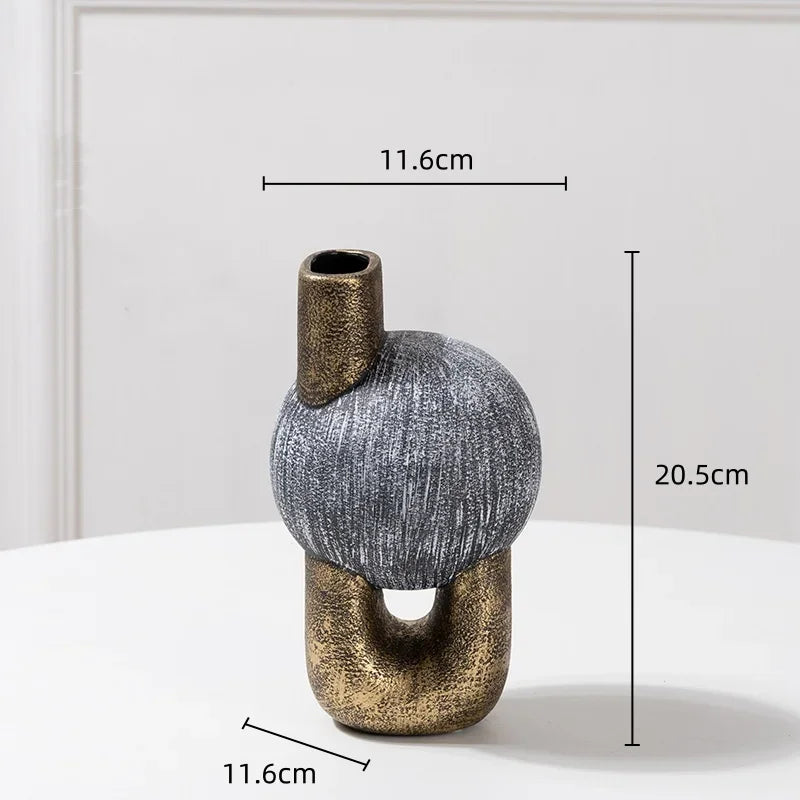 فازة سيراميك DecorBites™ بخطوط ذهبية ونمط هندسي - ديكور منزلي لتنسيقات الزهور المجردة
