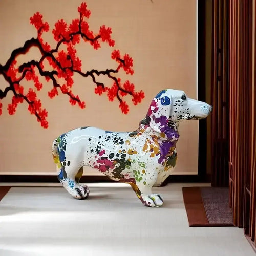 Décoration de salon statue de chien teckel colorée abstraite