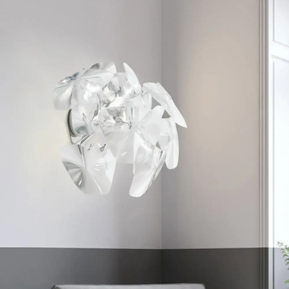 Contemporary acrylic single head sconce light fixture for dining room