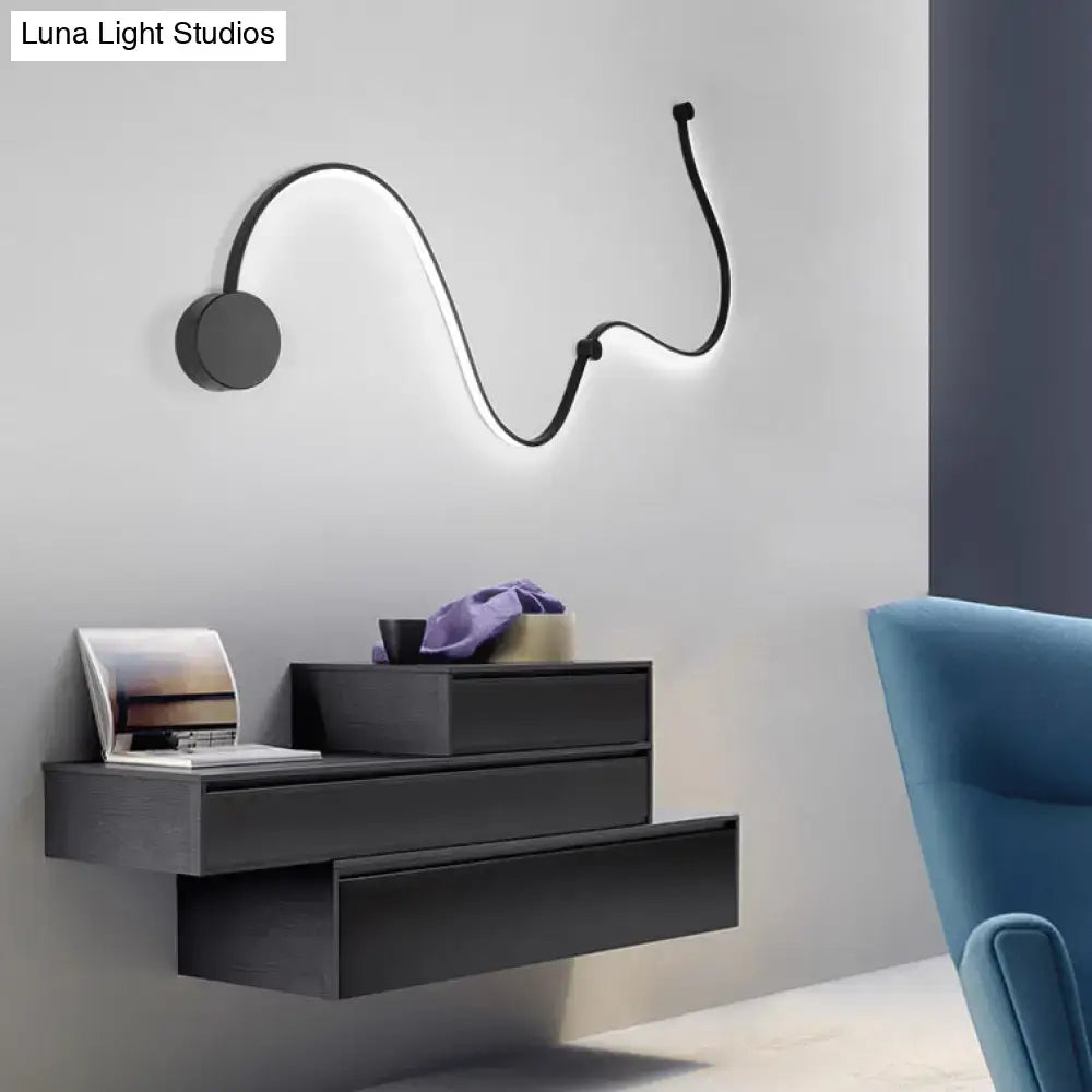 Contemporary twist black & white wall sconce – bedroom warm white light