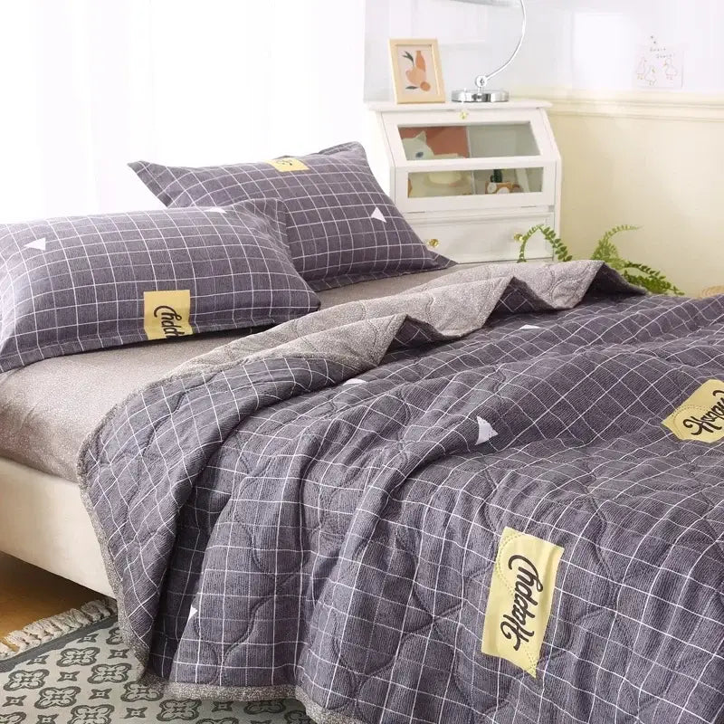 Cream bear quilt and pillowcase set bedroom bedding set