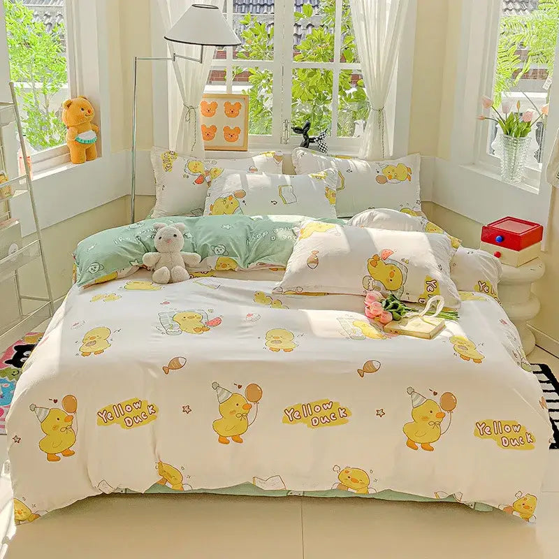 Cream floral cartoon printed bedding set for bedroom green accents