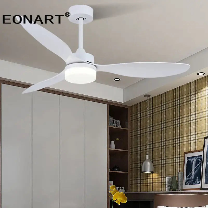 Ventilateur de plafond DecorBites™ 52" avec pales en plastique, lampe et télécommande