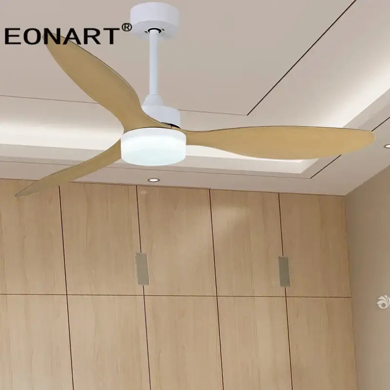 Ventilateur de plafond DecorBites™ 52" avec pales en plastique, lampe et télécommande