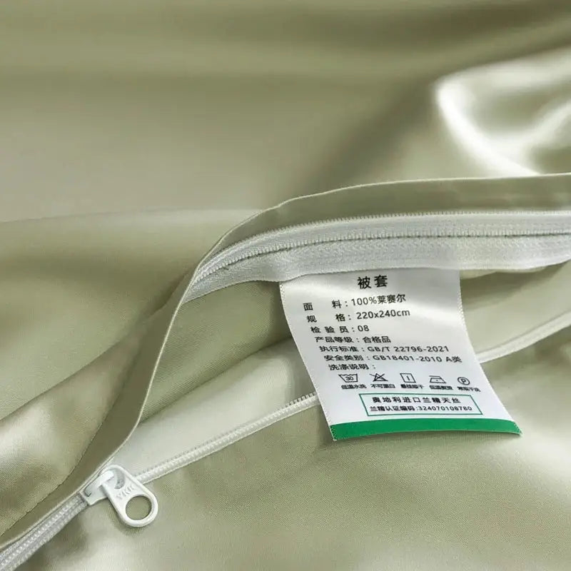 DecorBites™ 600TC Lyocell Eucalyptus Fiber Bedding Set: Duvet Cover, Bed Sheet, Pillowcases