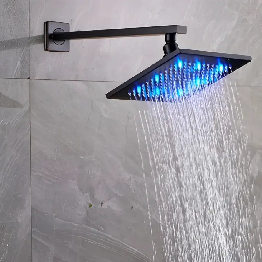 DecorBites™ رأس دش مطري LED نحاسي مربع 8 بوصة بذراع تثبيت جداري