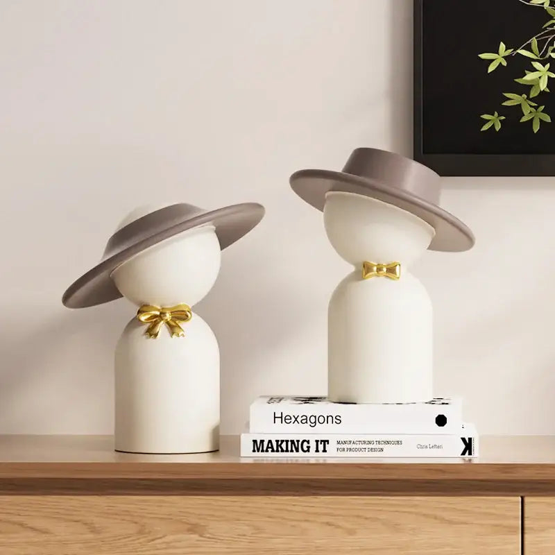DecorBites™ Abstract Couple Bust Sculpture: Modern Decorative White Statue for Stylish Home Decor