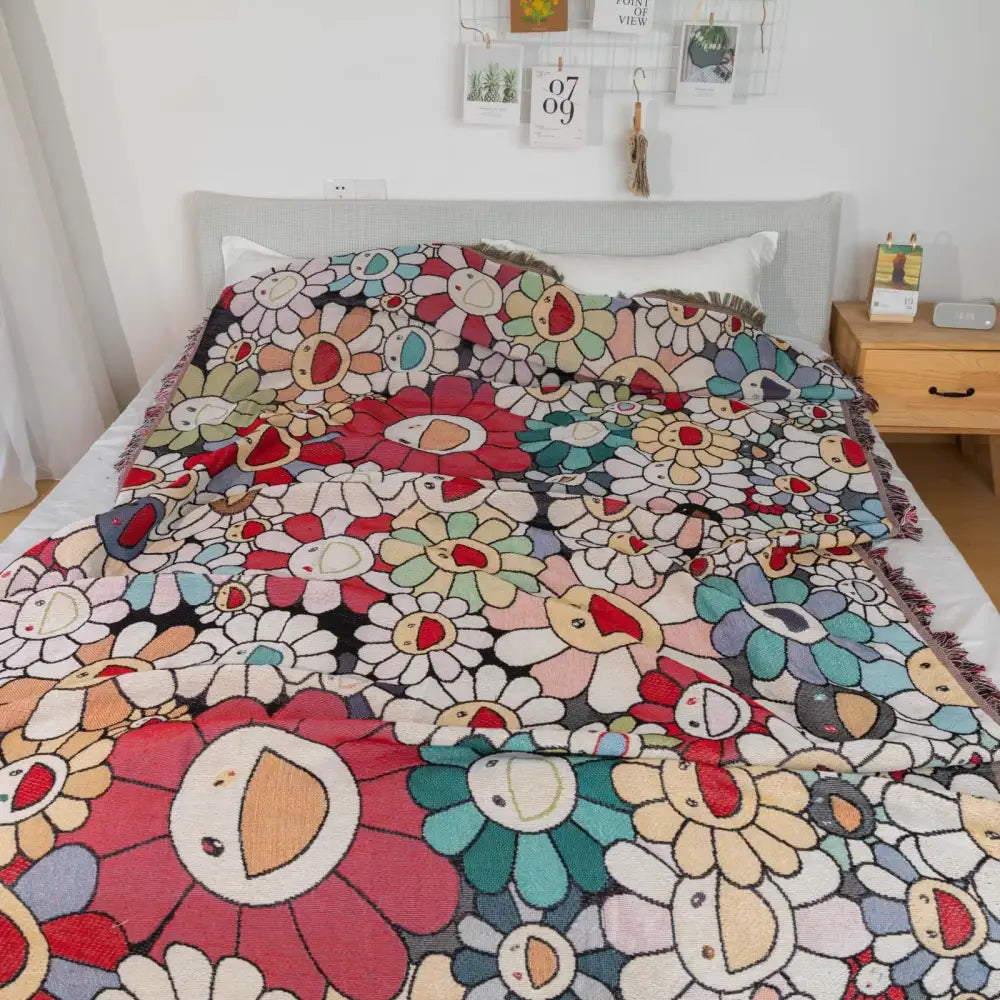 DecorBites™ Abstract Face Pattern Throw Blanket 130x180cm