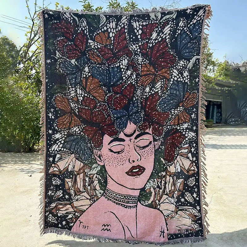 DecorBites™ Abstract Face Pattern Throw Blanket 130x180cm