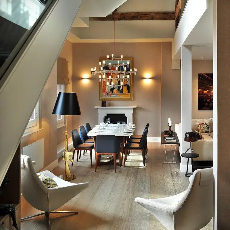 مصباح طاولة بتصميم بندقية AK47 من DecorBites™ - ديكور عصري لغرفة المعيشة والسرير