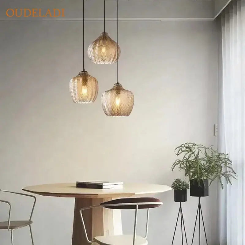 DecorBites™ مصابيح متدلية زجاجية كهرمانية للمطبخ والمطعم وغرفة النوم - E27 وحدات إنارة