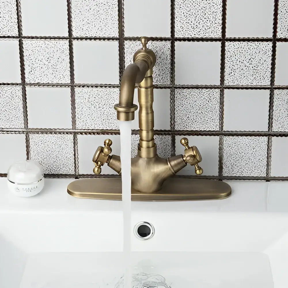 DecorBites™ Antique Brass Kitchen Tap Mixer Faucet Double Handles Sink Torneiras Cozinha