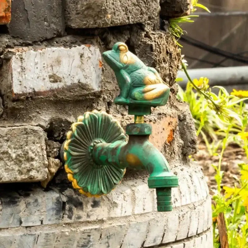 DecorBites™ Antique Brass Wall Mount Garden Faucet for Kindergarden, Animal Design