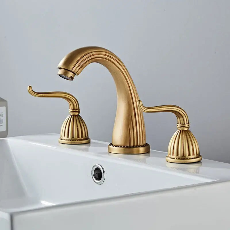 DecorBites™ Antique Bronze Widespread Basin Faucet with Double Handles