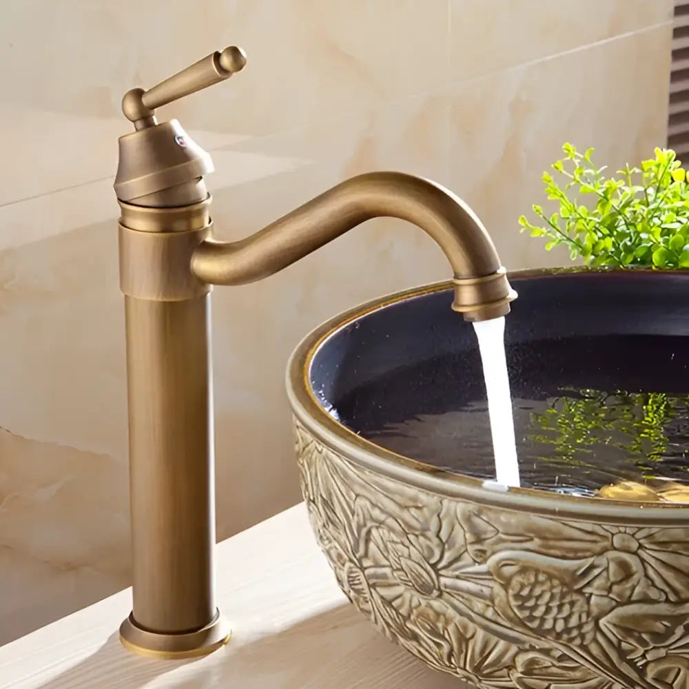 خلاط حوض الحمام النحاسي بلمسة نهائية عتيقة من DecorBites™ للحمام والمغاسل