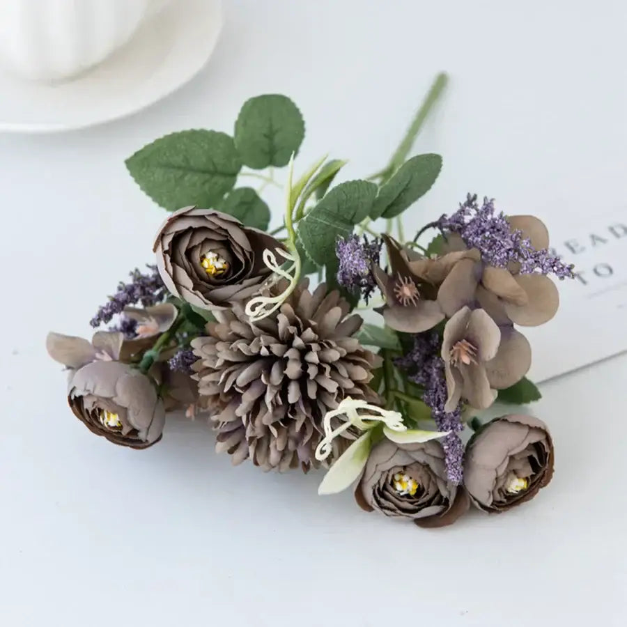 باقة ورد هيدرانجيا صناعية من DecorBites™ لتزيين المنزل وباقات الزفاف اليدوية
