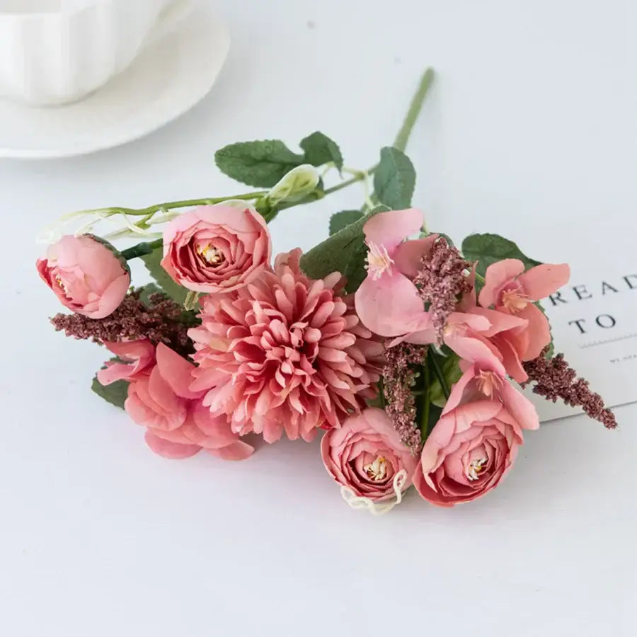 باقة ورد هيدرانجيا صناعية من DecorBites™ لتزيين المنزل وباقات الزفاف اليدوية