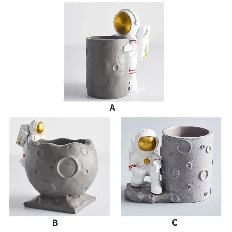 DecorBites™ Astronaut Cosmonaut Pen Holder Figurines for Home Office Desk Decoration
