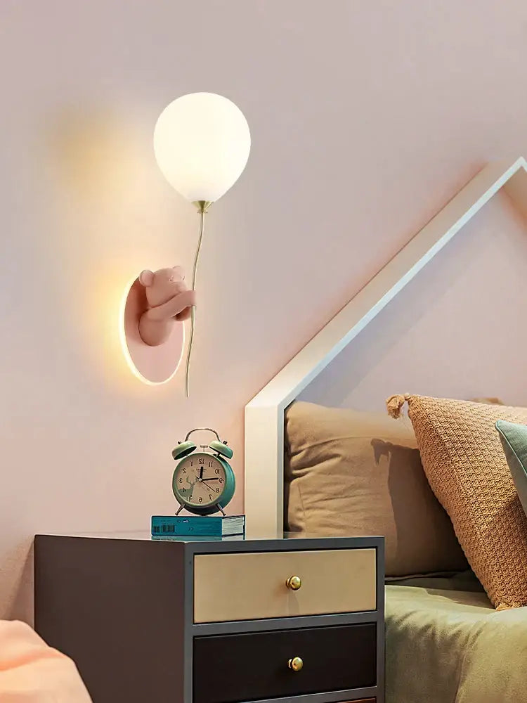 مصباح حائط غرفة الأطفال بتصميم دب فني DecorBites™