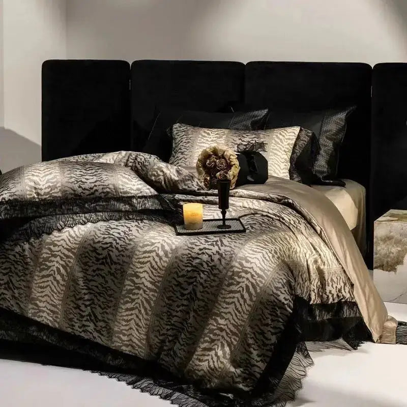 DecorBites™ Black Lace Leopard Print 1000TC Egyptian Cotton Bedding Set 4Pcs