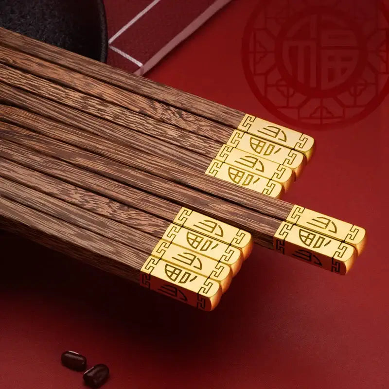 DecorBites™ Chicken-wing Wood Chopsticks Set
