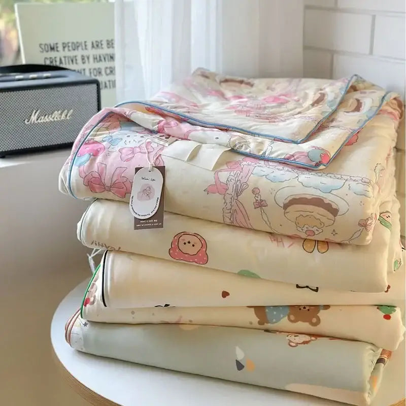 DecorBites™ لحاف تبريد صيفي بنمط رسوم متحركة للأطفال - لحاف مزدوج رقيق جيد التهوية لسرير مزدوج