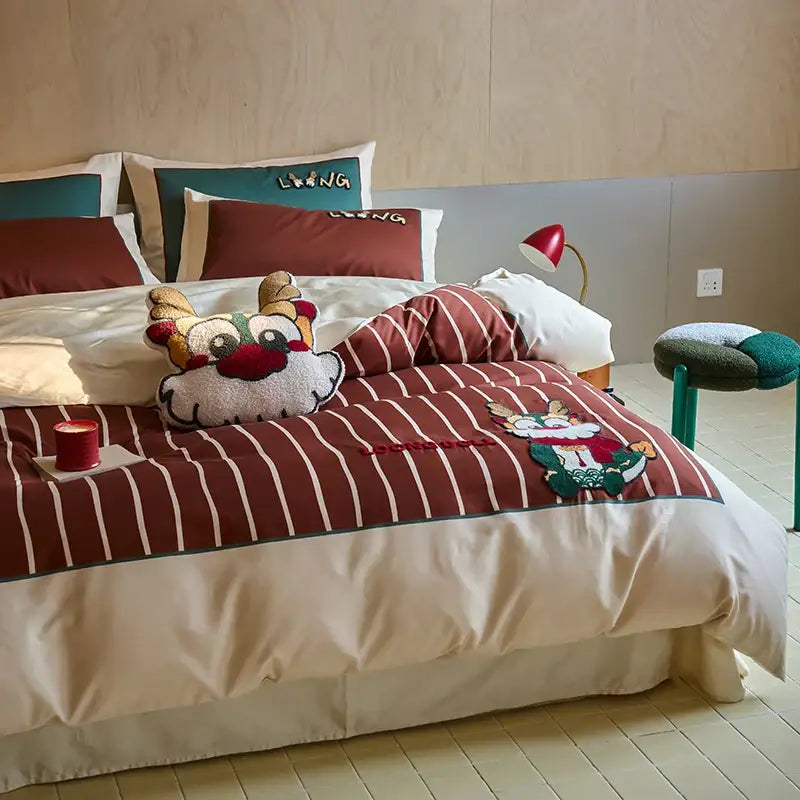 DecorBites™ Chinese Embroidered Cotton Bedding Set: King Size Duvet Cover, Sheet, Quilt Cover