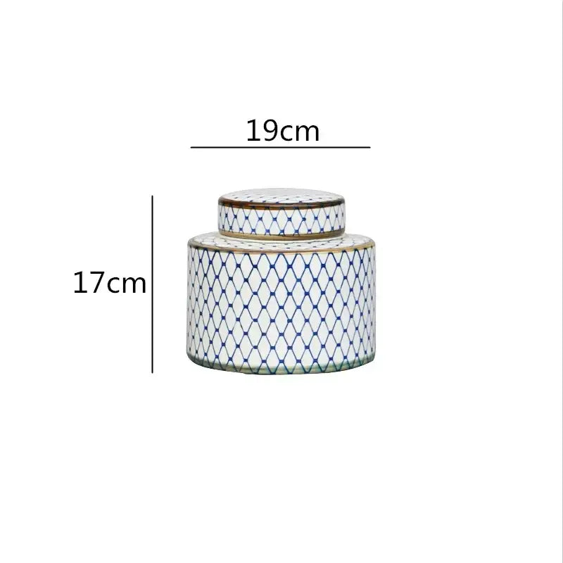 DecorBites™ Chinese Retro Ceramics Golden Vase with Cover for Home Décor and Organization