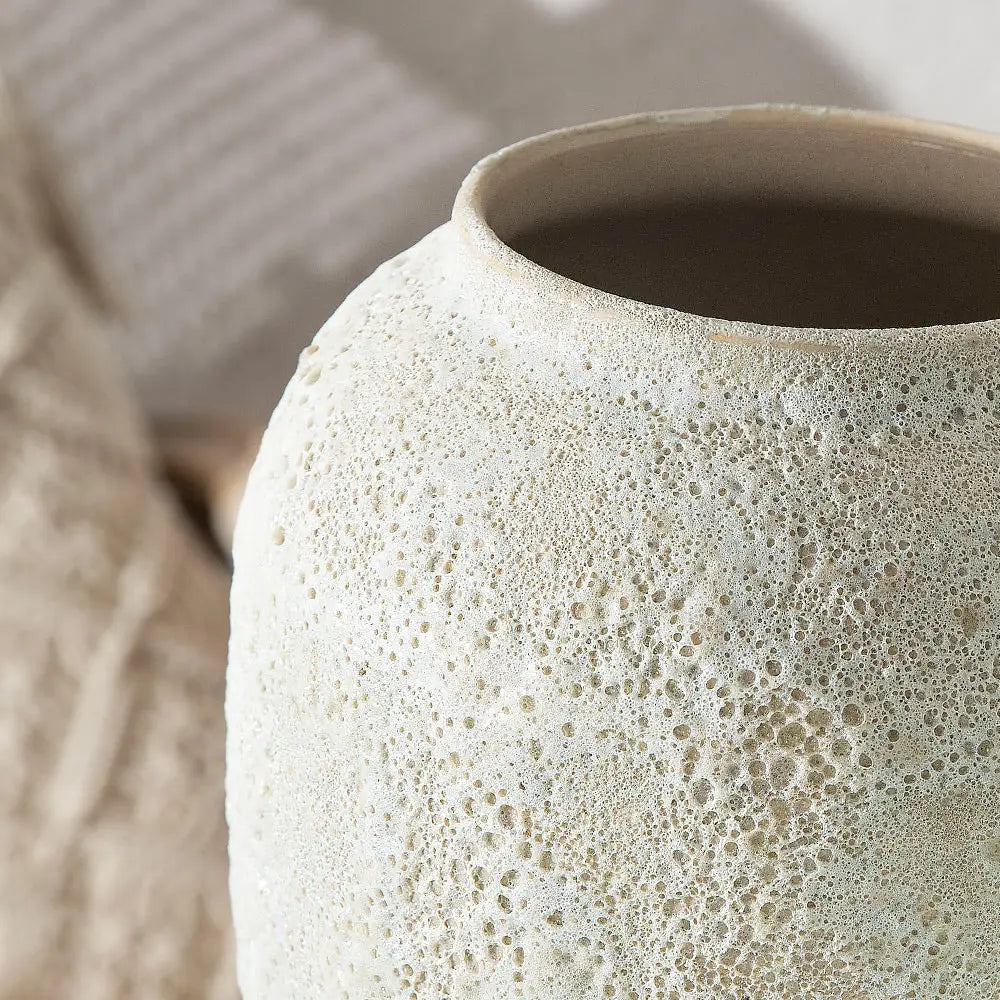 DecorBites™ Chinese Style Ceramic Vase for Home Decor