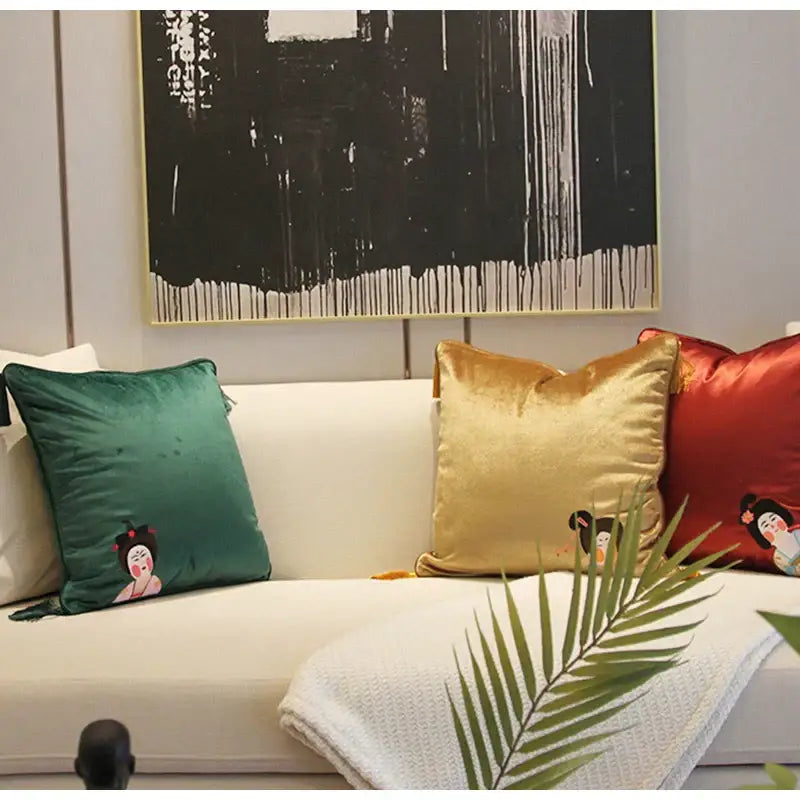 DecorBites™ Chinoiserie Tang Dynasty Lady Embroidered Cushion Cover for Sofa