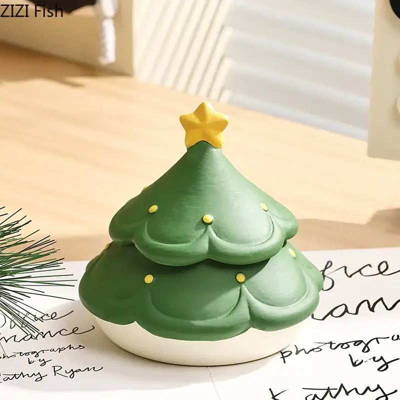 منفضة سجائر سيراميك على شكل شجرة الكريسماس DecorBites™ - هدية إبداعية لمنفضة رماد الأعشاب لسطح المكتب في المكتب